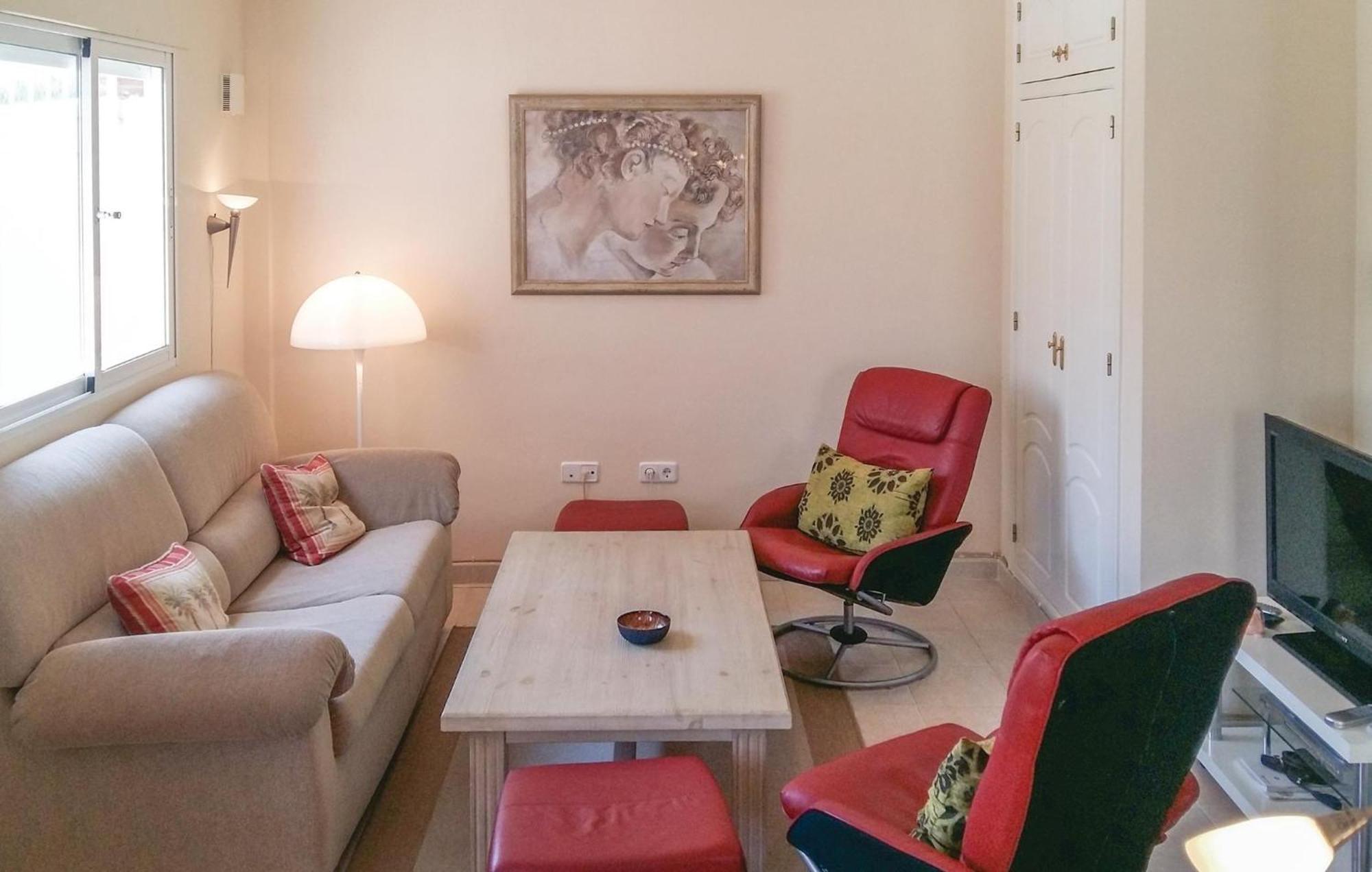 Cozy Home In Orihuela Costa With Kitchen Dehesa de Campoamor  Exterior foto